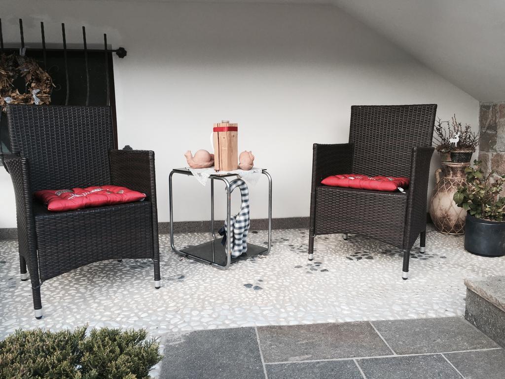 Roe Apartment Панкія Екстер'єр фото