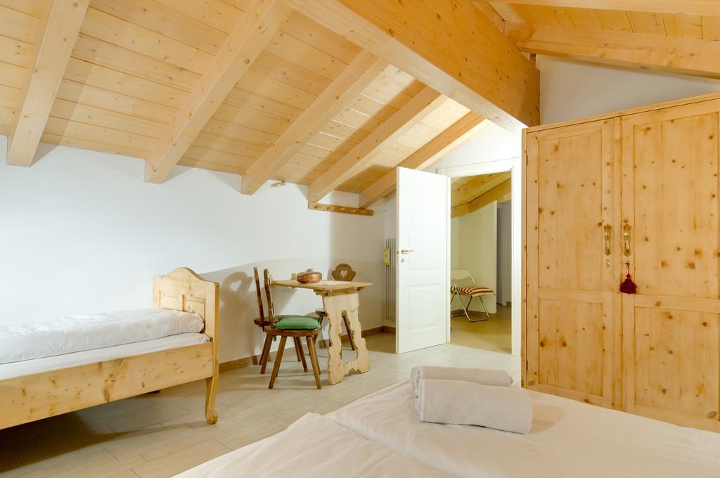 Roe Apartment Панкія Екстер'єр фото