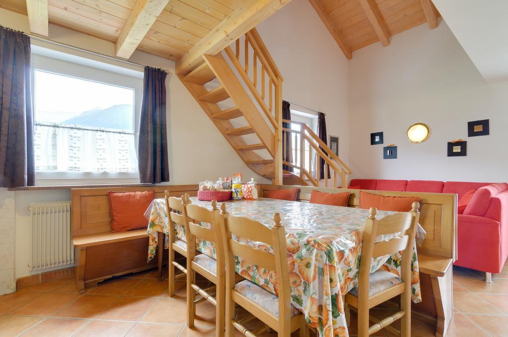 Roe Apartment Панкія Екстер'єр фото